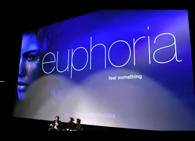 'Euphoria' star hasn't paid rent for half a year, criticizes co-star Zendaya for attending fashion event in Paris.