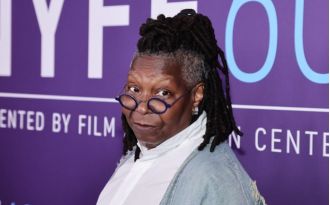 Whoopi Goldberg believes age differences are not important, even after dating someone who was 40 years older.
