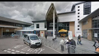 NHS clinic's fertility licence suspended due to destroyed embryos.