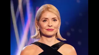 Holly Willoughby may continue on Dancing On Ice with a lucrative offer.