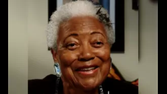 Naomi Barber King, a prominent youth and women's rights activist, has passed away at the age of 92.