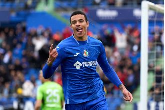 Man Utd officials talked with Barcelona regarding Mason Greenwood rumors.