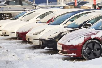 Tesla reached an agreement with a Black employee for an undisclosed sum to settle a lawsuit alleging racial discrimination.