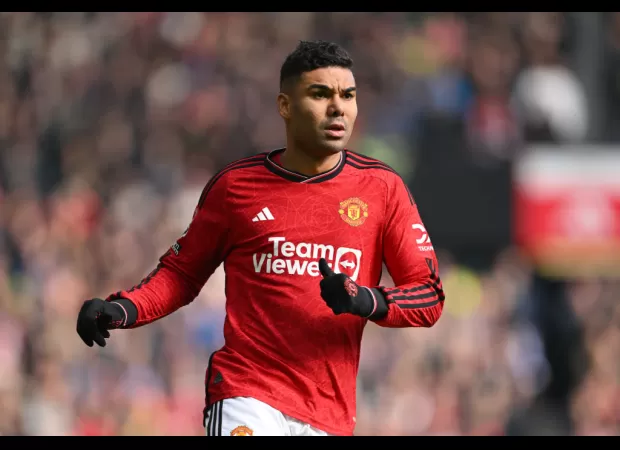 Big setback for Man Utd before Liverpool game, as Casemiro pulls out of Brazil team due to injury.