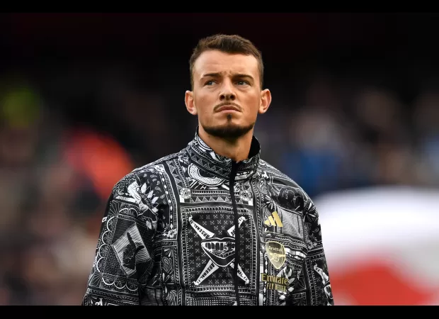 Jenas says White's odd England exclusion has one big advantage.