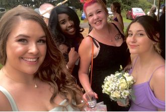 person who’s been to 112 weddings and has a lot of opinions about them

