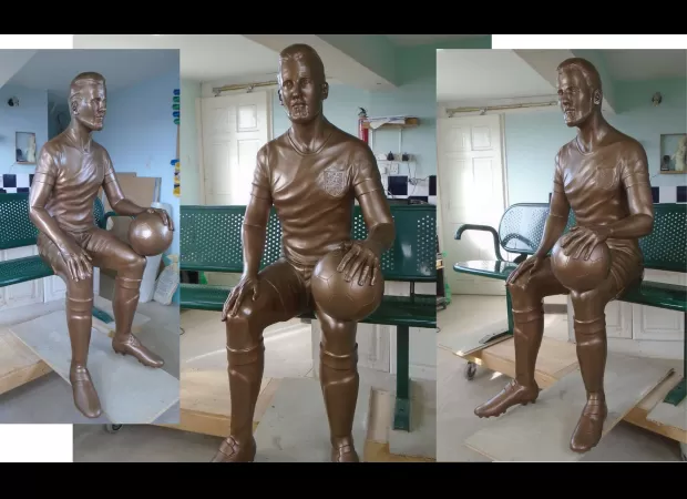Rare photos reveal hidden £7,200 statue of Harry Kane that has been kept secret for years.