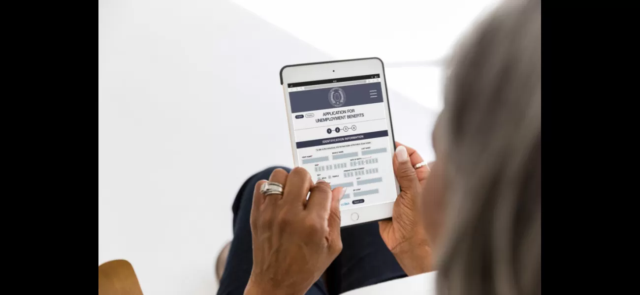 The number of people applying for unemployment benefits is decreasing in the U.S., indicating a strong job market.