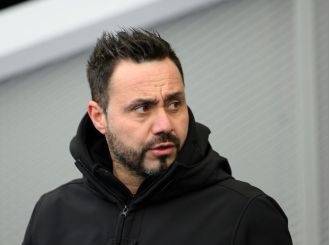Brighton's assistant suggests De Zerbi may leave for Napoli despite initial rejection.
