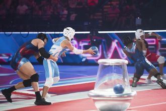 Fans of the Gladiators show were left stunned and vocal as they witnessed a live injury during a recent episode.
