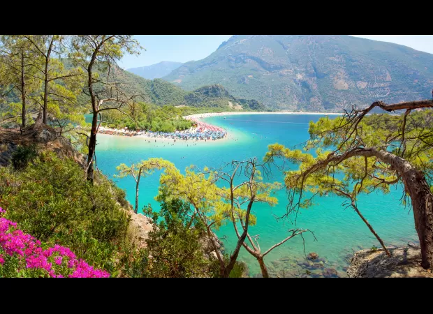 UK travelers warned about £15 fine in Turkey, advised to take caution during travels.