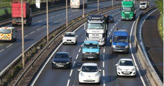 Highway M4 shut down by Heathrow due to 'police situation'.