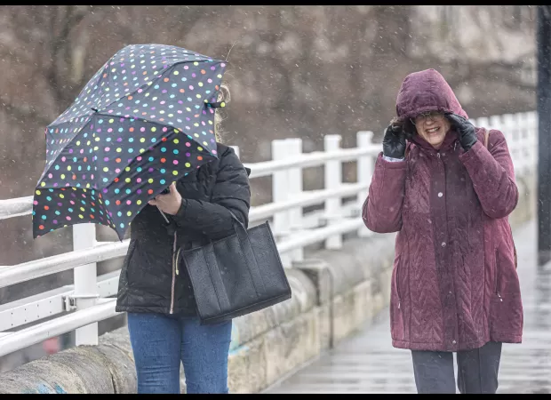 The Met Office cautions of a turbulent Easter weekend with alternating heavy rain and sunshine.