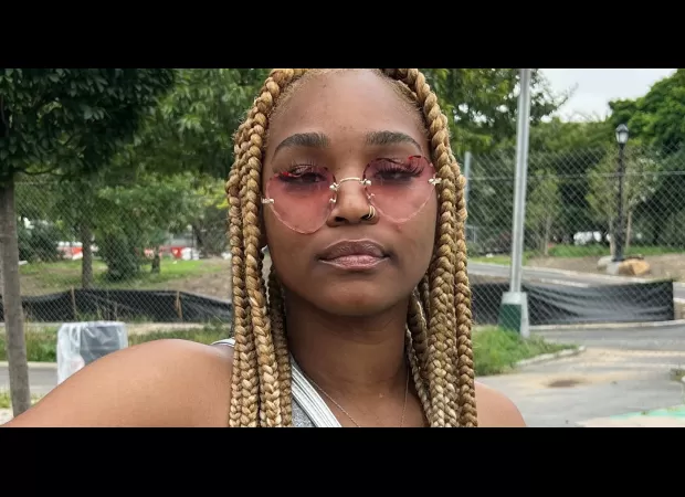 A daughter confesses to killing her mother by hitting her with a cooking pot.