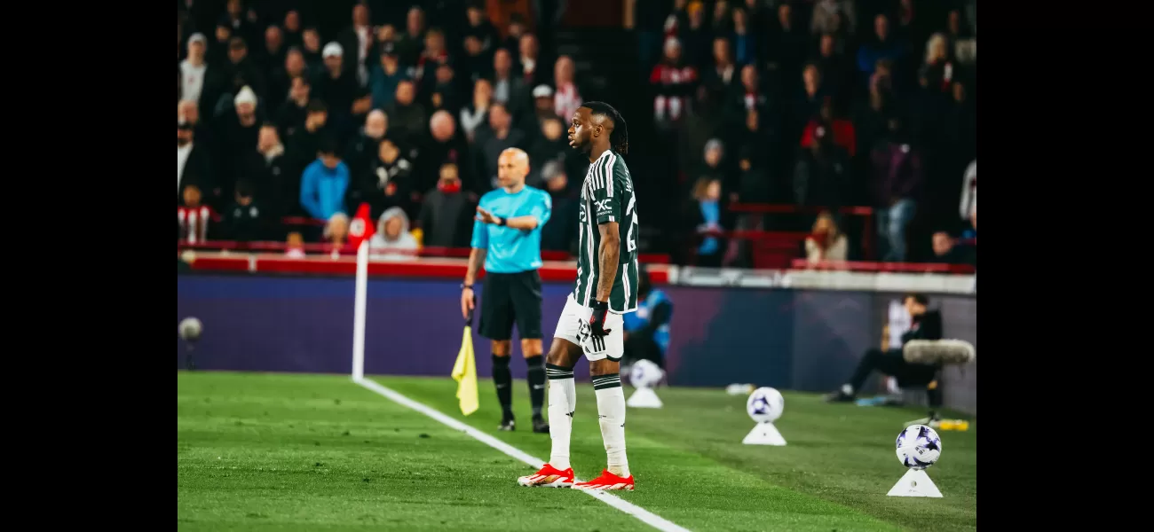 Peter Schmeichel criticizes Aaron Wan-Bissaka for Manchester United's failure to defend against Brentford's last-minute goal.