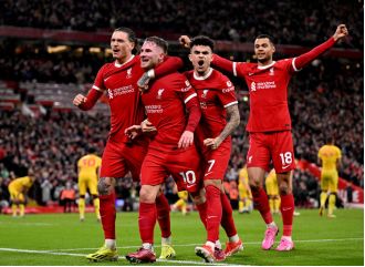 Liverpool beat Sheffield United, set EPL record and pass Arsenal.