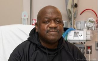A black man received a pig kidney transplant and has been released from the hospital, making history as the first patient to do so.