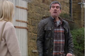 Cain catches on to Ruby's scheme and confronts her in a tense Emmerdale preview video.