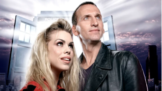 Billie Piper noticed Christopher Eccleston was having a tough time while filming Doctor Who.