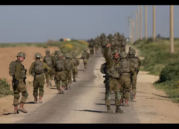 Israel mostly withdraws soldiers from South Gaza, effectively ending an 11-day offensive against Hamas.