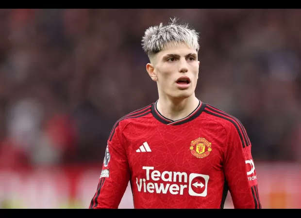 Erik ten Hag discusses reasoning for substituting Alejandro Garnacho against Liverpool.