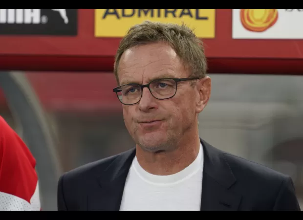 Ex-Manchester United boss comments on rumored Bayern Munich interest.