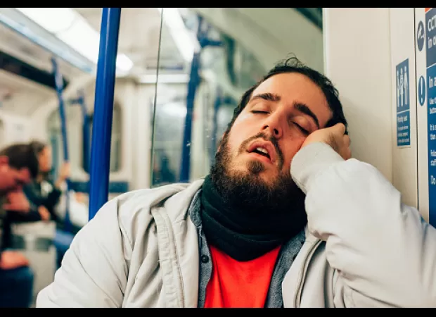 The physical effects of consistently waking up at 6am.