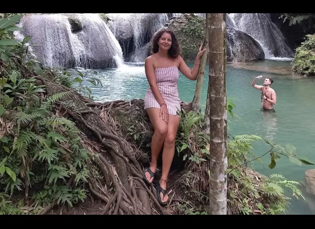 A guy on Tinder offered me money to step on him, but I ended up getting blocked by him.