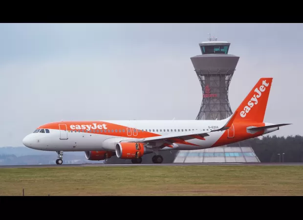 Hundreds of travelers stranded due to a runway pothole at the airport.