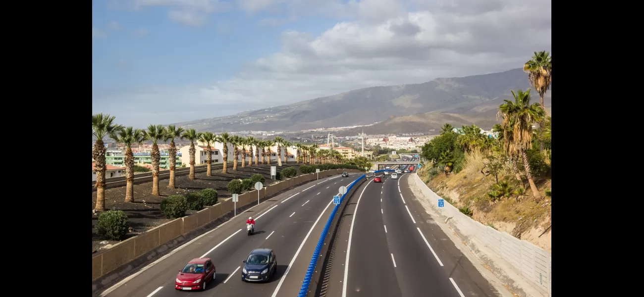 A 23-year-old British tourist passed away after reportedly running across a motorway in Tenerife.