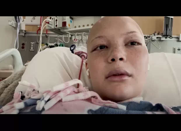 Nineteen-year-old daughter of TV star devastated by cancer relapse, breaks down in tears.