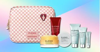 Discover the top 11 travel beauty sets perfect for your hand luggage when you're on the go.