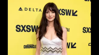 Actress Anne Hathaway no longer received romantic roles after turning 30.