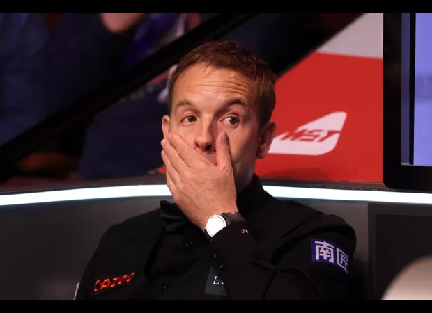 Carter and Walden give candid evaluations as they exit Crucible.