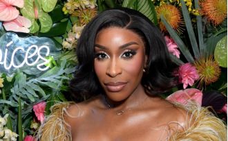 Popular content creator Jackie Aina signs contract with United Talent Agency.