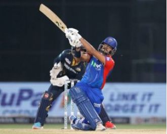 Pant and Axar's partnership leads Delhi Capitals to score 224/4 against Gujarat Titans.
