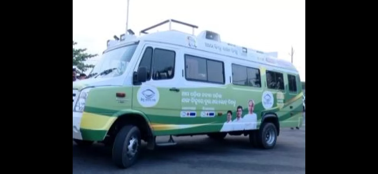 Odisha's ruling party BJD prepares custom buses for Naveen Patnaik's campaign.