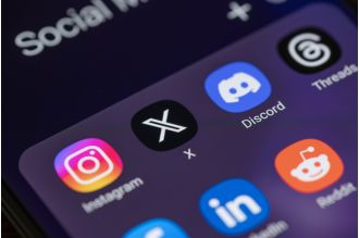 Learn how to effectively manage your social media accounts and maximize your online presence with these key tips and strategies.