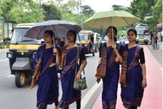 Odisha districts put on alert due to severe heat wave conditions after IMD issues Red Warning.