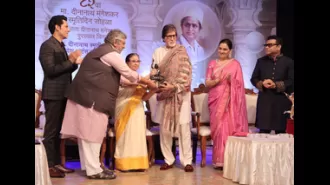 Amitabh Bachchan received the Mangeshkar Award in recognition of his contributions to the entertainment industry.