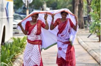 Angul, Odisha experiences scorching temperatures of 44.6°C and the IMD predicts that more hot and humid days are in store for the state.