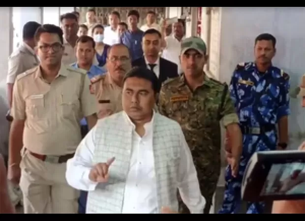 CBI finds large amount of weapons and explosives in the home of Shahjahan's relative in Sandeshkhali.