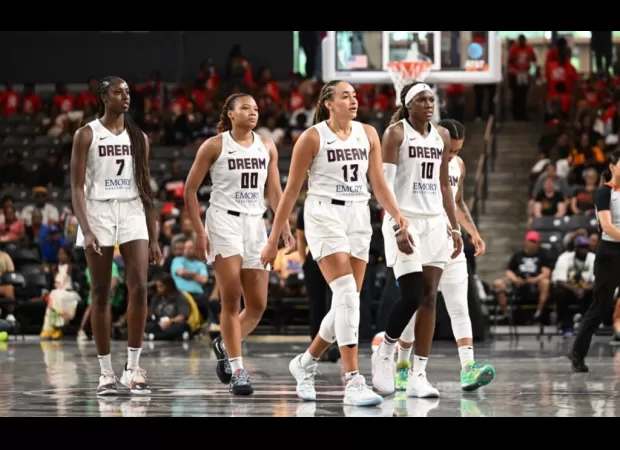 After complaints of restrictions, Atlanta Dream sells out season tickets.