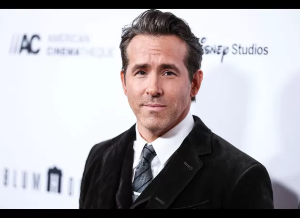 Actor Ryan Reynolds remembers the final conversation he had with the deceased production designer for Deadpool.