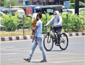 Odisha experiences high temperatures as Bhubaneswar reaches a scorching 44.6 degree Celsius due to a heatwave.