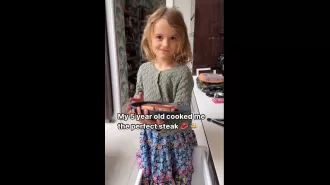 Celebrity chef Joe Wicks allows his 5-year-old daughter to use a Japanese knife while cooking steak.