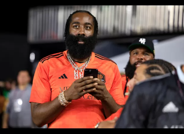 Harden surpasses Magic on playoff points list.