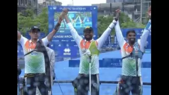 India pulls off a stunning upset over Korea, last year's Olympic gold medalists, to win gold in Archery World Cup.