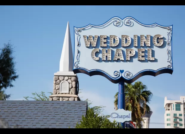 I ran away from my parents to get married 10 years ago, but now I want to reconcile with them.