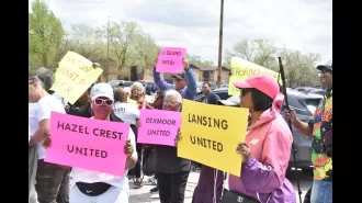 Thornton Township community members unite to plan opposition to Tiffany Henyard.